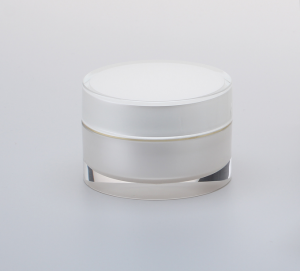 Suuri kosmeettinen Jar